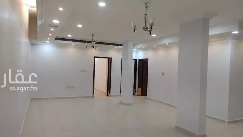 عمارة للإيجار في شارع الصحابة, حي النزهة, مدينة الدمام, المنطقة الشرقية 1 صورة