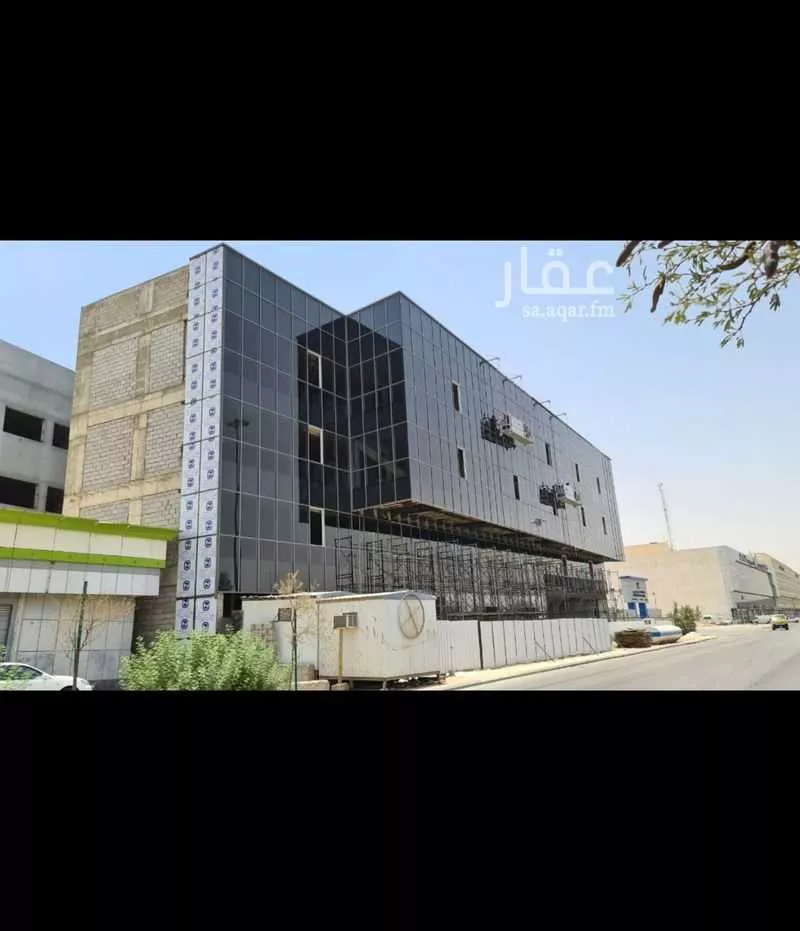 عمارة للإيجار في شارع طريق الملك فهد, حي عتيقة, مدينة الرياض, منطقة الرياض 1 صورة