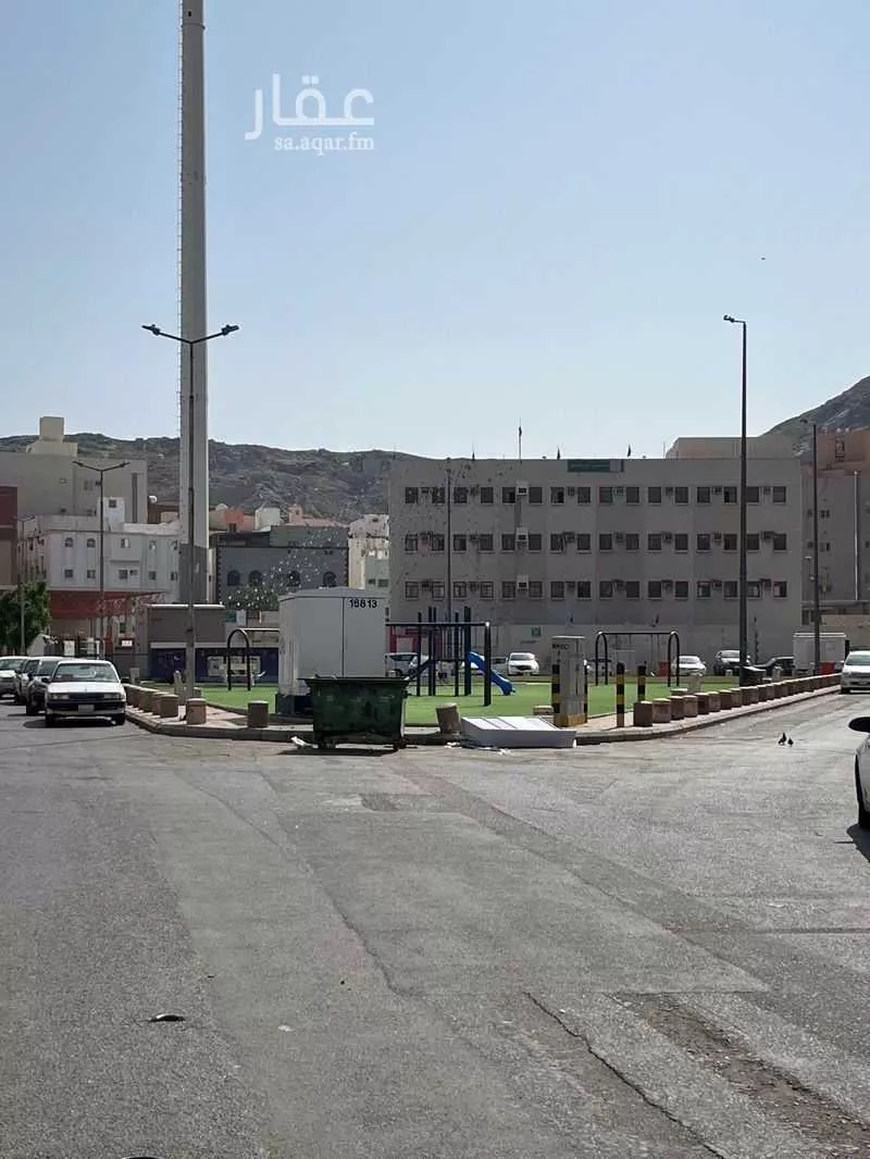 فيلا للبيع في شارع شارع الحرث بن أبي ضرار المصطلقي رضي الله عنه, حي الكعكية, مدينة مكة المكرمة, منطقة مكة المكرمة 1 صورة