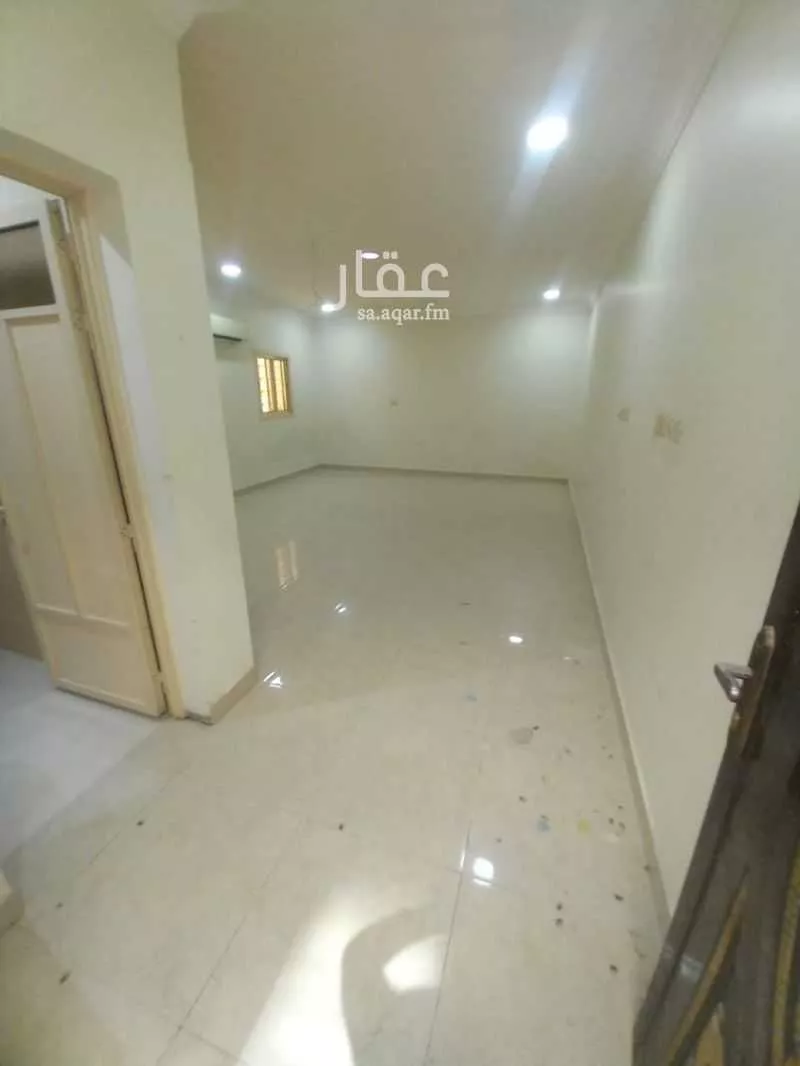 شقة للإيجار في شارع عثمان بن عفان, حي النزهة, مدينة الدمام, المنطقة الشرقية 1 صورة