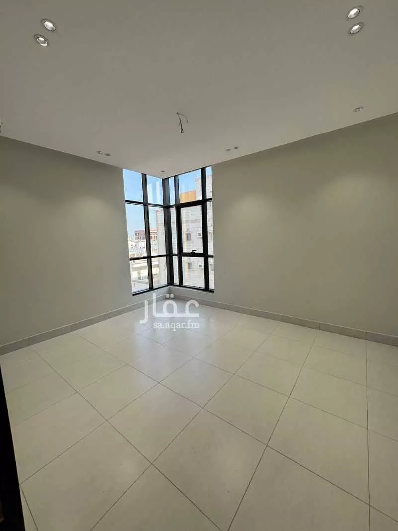 شقة للإيجار في شارع إبن ثابت, حي الصفاء, مدينة جدة, منطقة مكة المكرمة 1 صورة