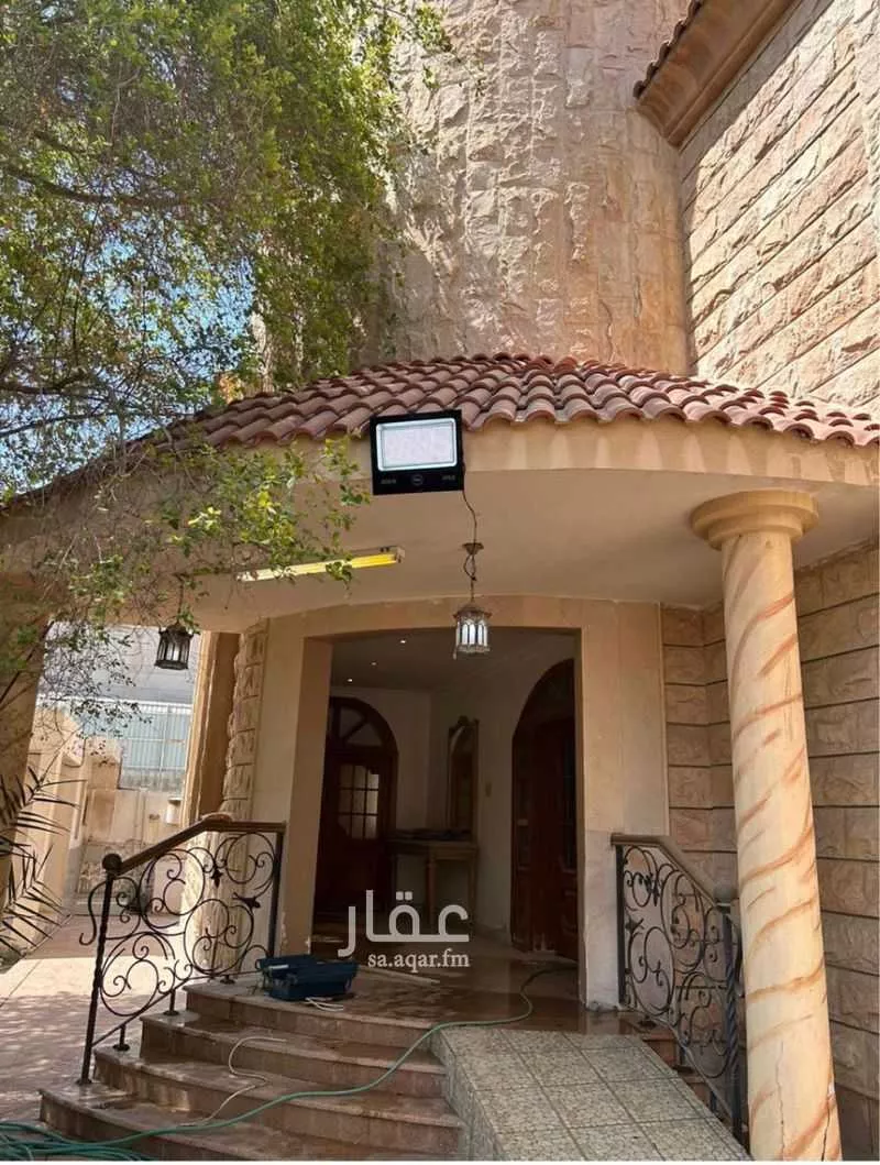 فيلا للبيع في شارع ابن كرم الدينوري, حي الجسر, مدينة الخبر, المنطقة الشرقية 1 صورة