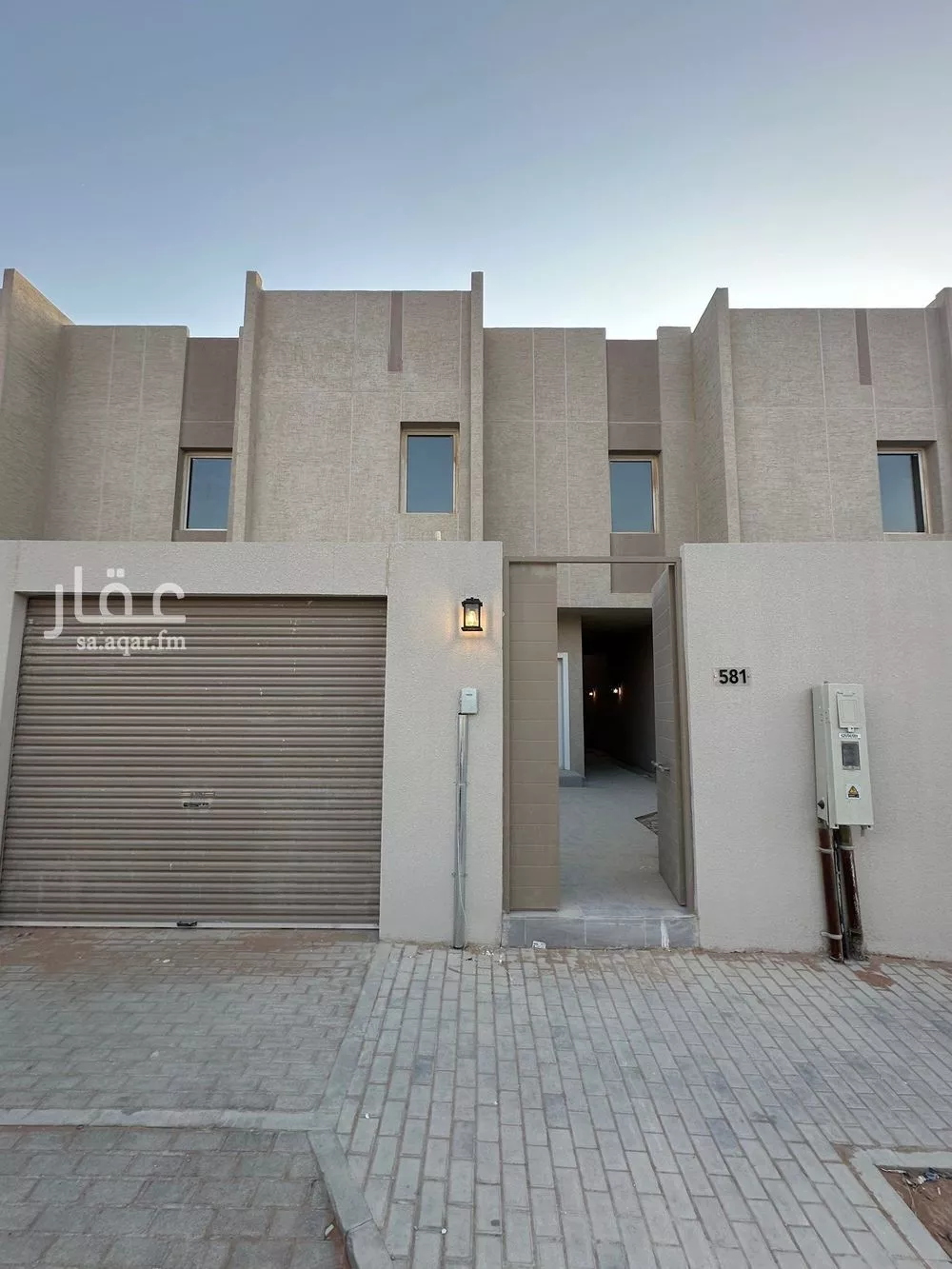 فيلا للبيع في حي مطار الملك خالد الدولي, مدينة الرياض, منطقة الرياض 1 صورة