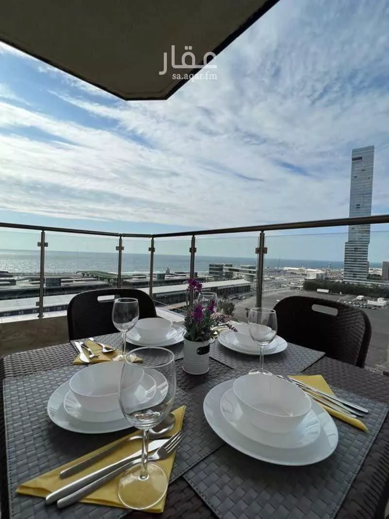 شقة مفروشة للحجز في طريق الكورنيش الفرعي ، حي الشاطئ ، جدة ، جدة 1 صورة
