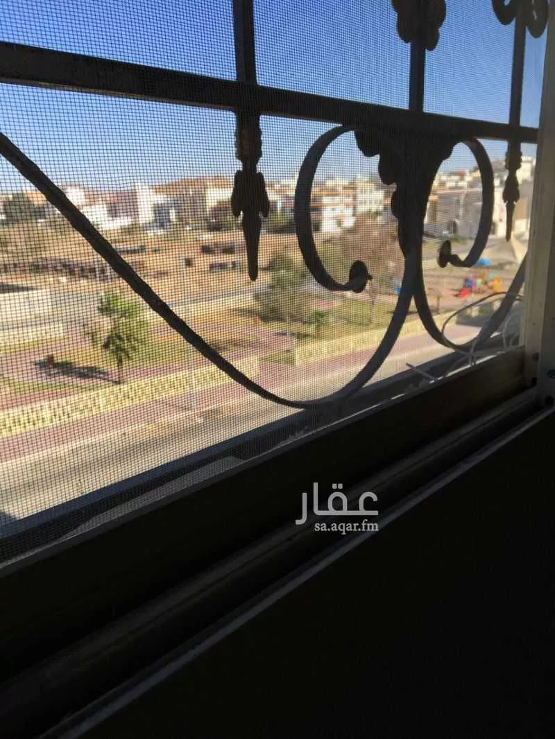 شقة للإيجار في شارع صالح بن قمر ، حي الحلقة الغربية ، الطائف ، الطائف 1 صورة