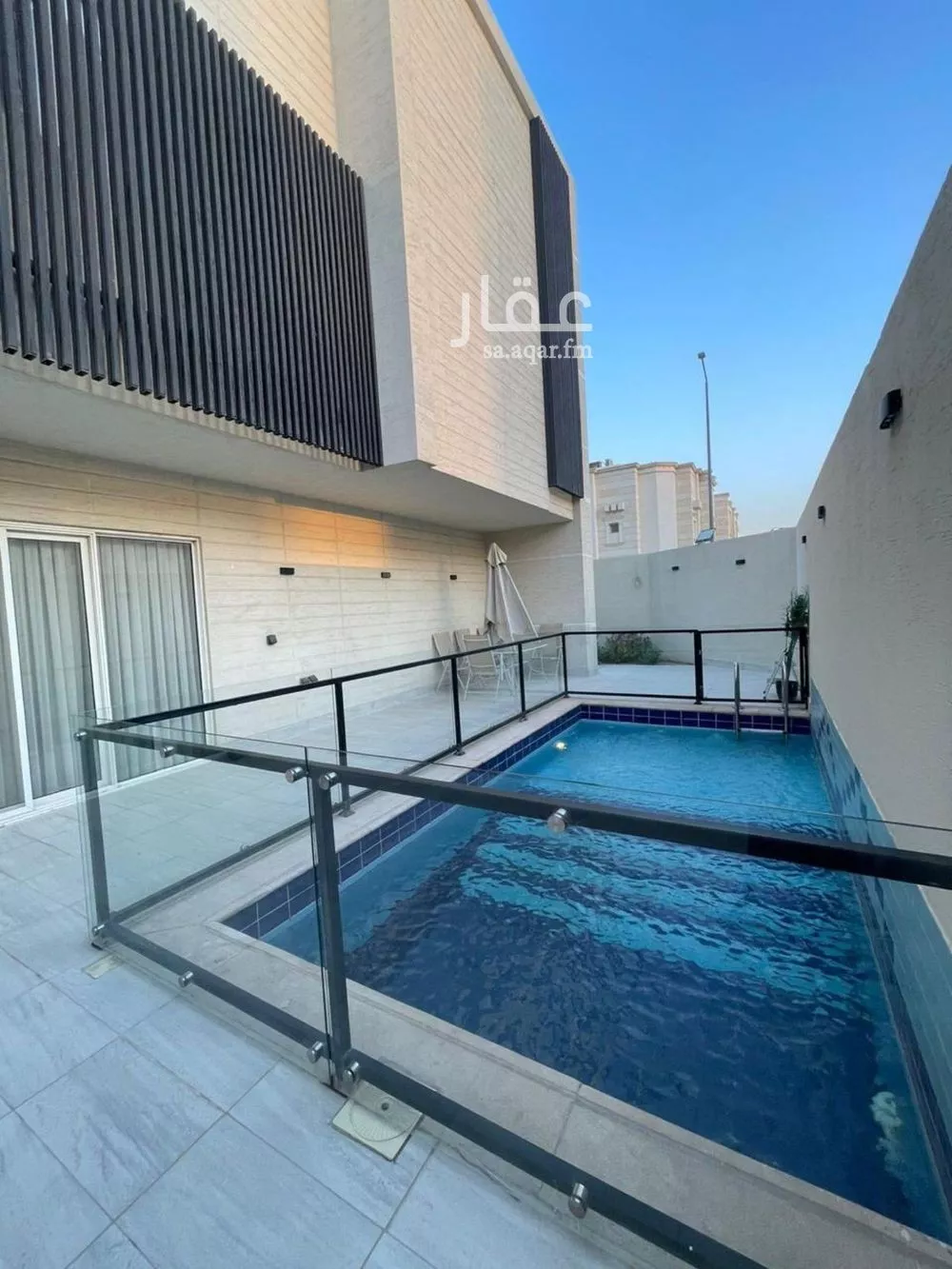 فيلا للبيع في شارع السافريه, حي العارض, مدينة الرياض, منطقة الرياض 1 صورة