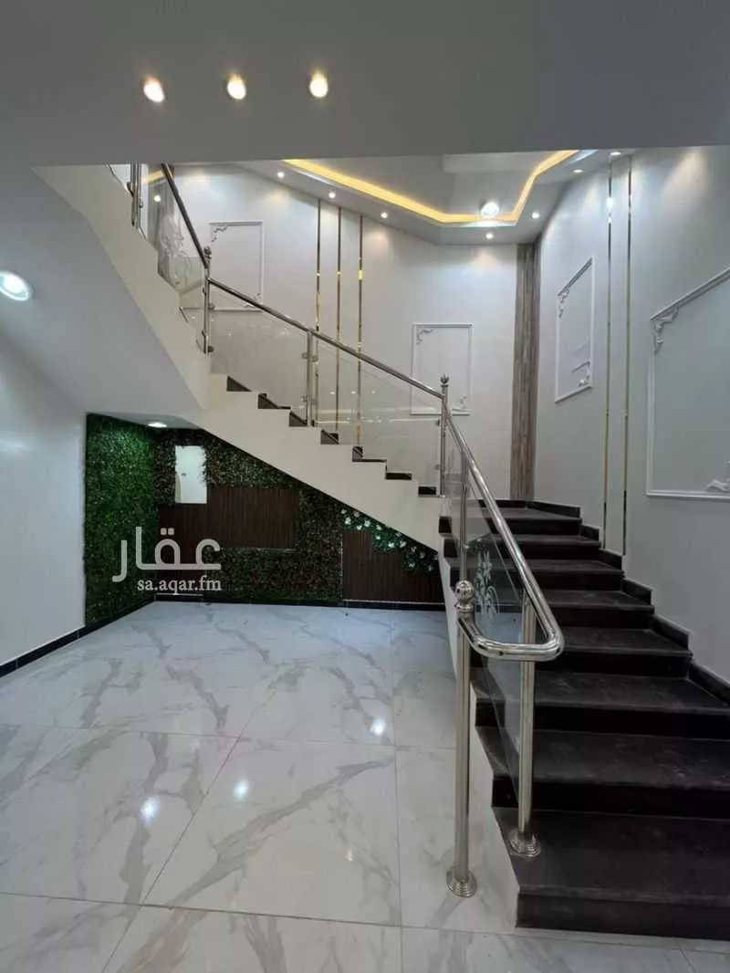فيلا للبيع في شارع احمد الحفرواي, حي الراقي, مدينة خميس مشيط, منطقة عسير 1 صورة