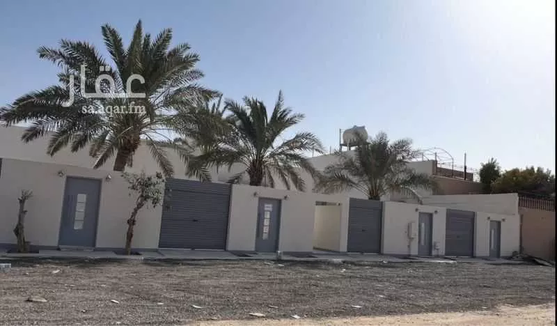 استراحة للبيع في شارع السرور ، حي الرمال ، الرياض ، منطقة الرياض 1 صورة