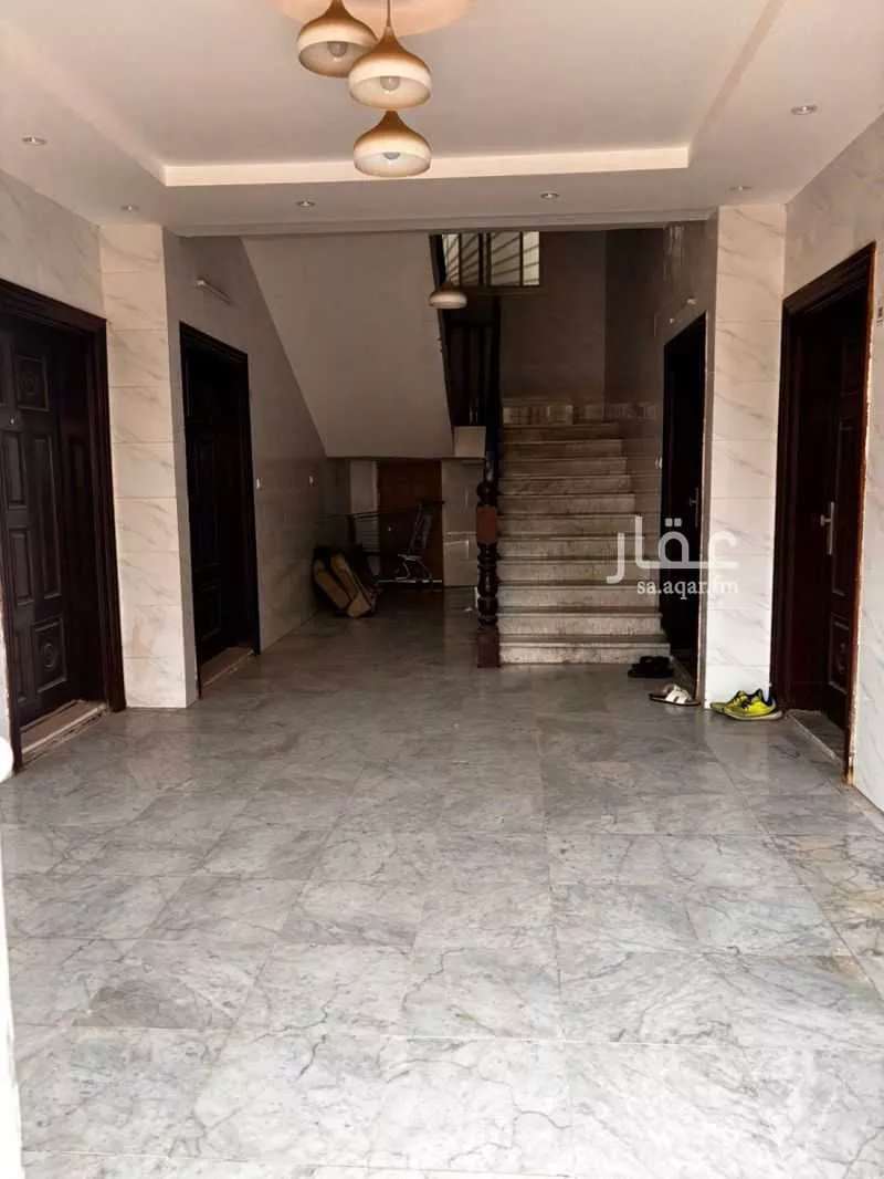 فيلا للبيع في شارع سليمان بن عبدالرحمن العمري, حي النخيل, مدينة جدة, منطقة مكة المكرمة 1 صورة