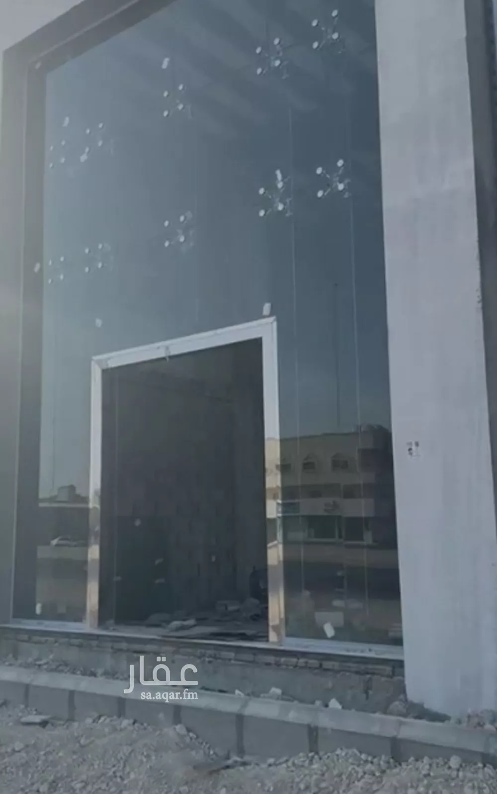 عمارة للإيجار في شارع الواحة, حي الخدود, مدينة الاحساء, المنطقة الشرقية 1 صورة