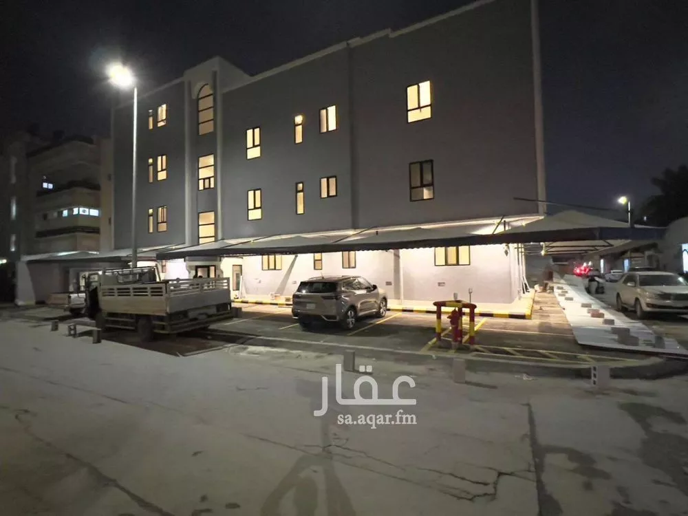 عمارة للبيع في شارع خلف الزهراوي, حي الزهور, مدينة الدمام, المنطقة الشرقية 1 صورة
