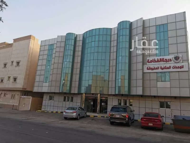 عمارة للبيع في شارع عنيزة ، حي الروابي ، الرياض ، منطقة الرياض 1 صورة