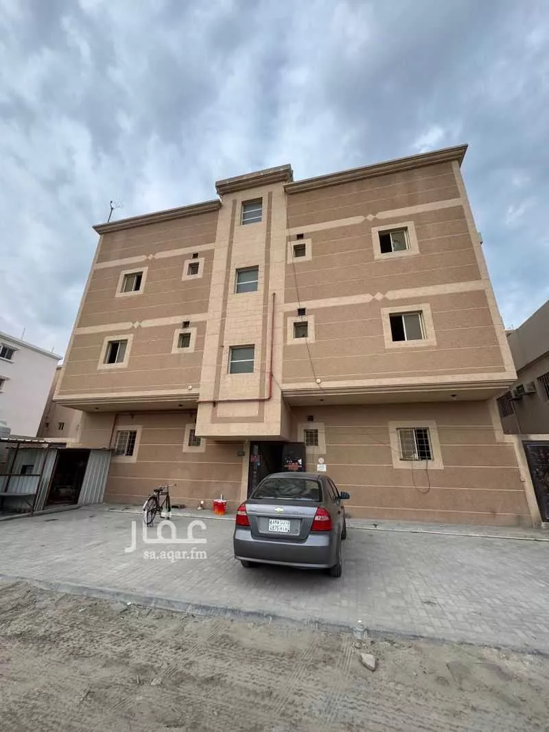عمارة للإيجار في شارع الملك عبدالعزيز, حي الفيحاء, مدينة رأس تنورة, المنطقة الشرقية 1 صورة