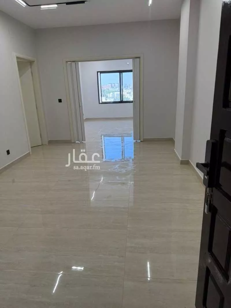 عمارة للإيجار في شارع عباد بن سهل, حي النموذجية, مدينة الرياض, منطقة الرياض 1 صورة