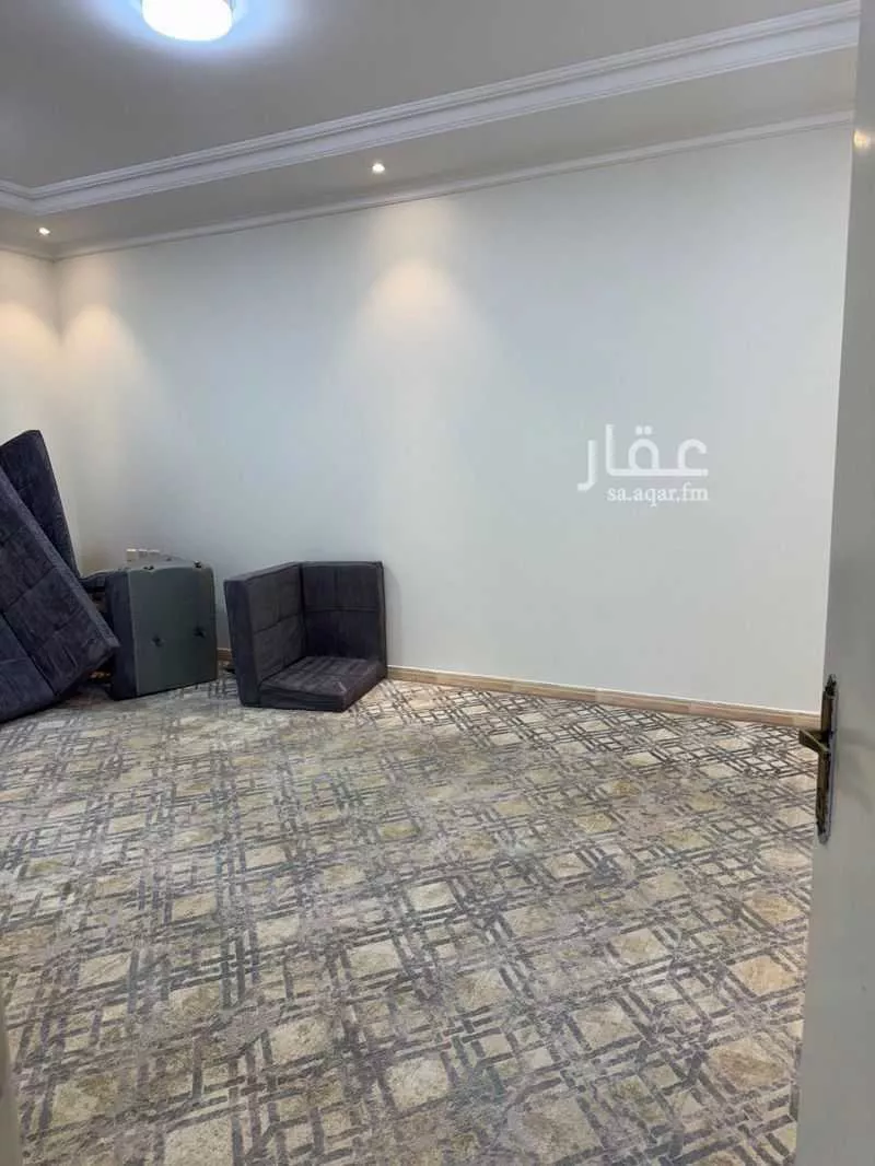 دور للإيجار في شارع الملك فيصل ابن عبدالعزيز سعود, حي العاصمة, مدينة امارة منطقة الرياض - الدرعيه, منطقة الرياض 1 صورة
