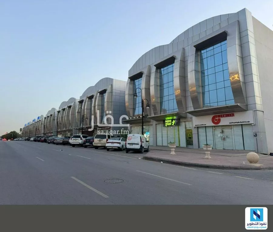 مكتب تجاري للإيجار في شارع المهندس مساعد العنقري, حي السليمانية, مدينة الرياض, منطقة الرياض 1 صورة