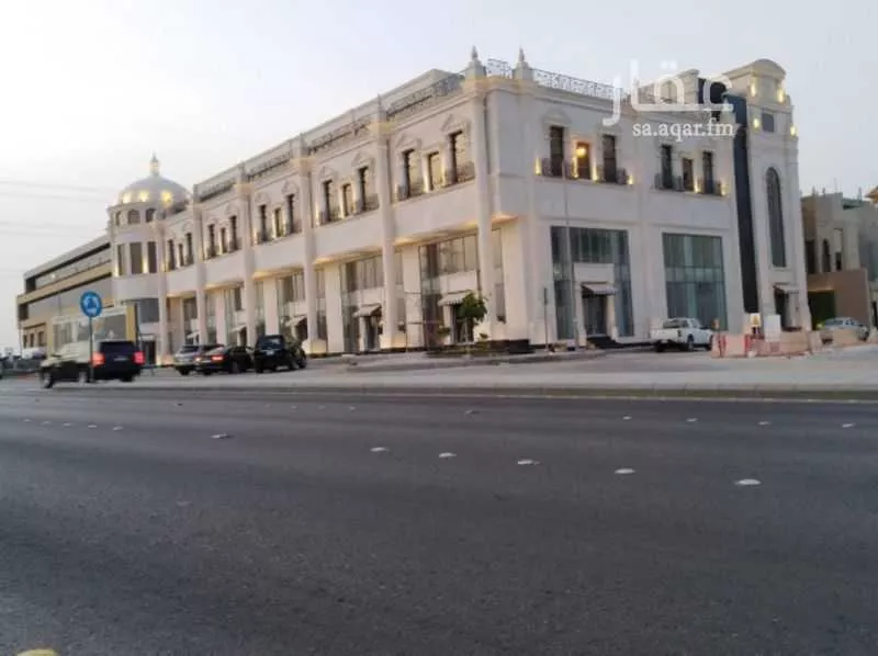 محل للإيجار في شارع طريق الامير تركي بن عبدالعزيز الاول, حي حطين, مدينة الرياض, منطقة الرياض 1 صورة