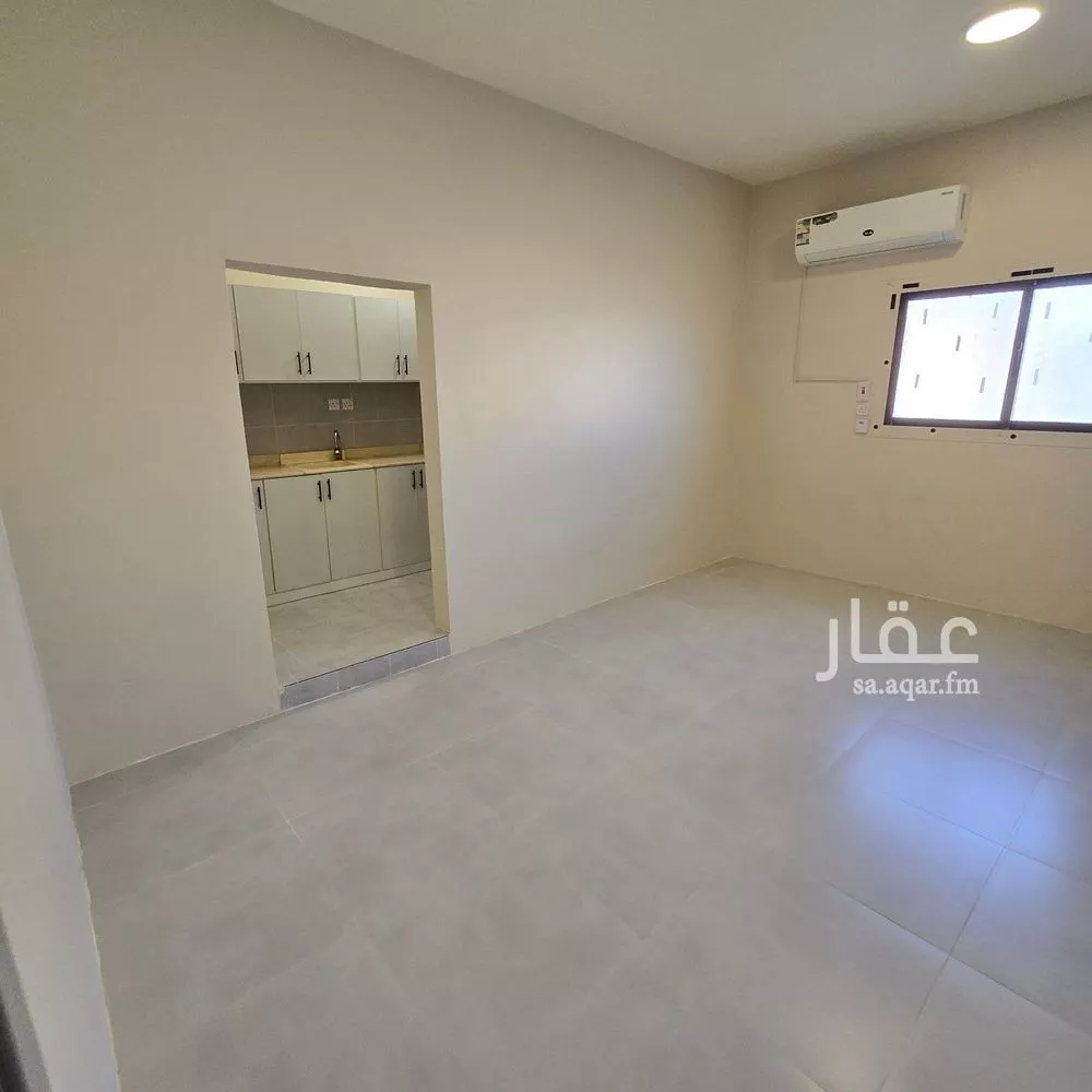 شقة للإيجار في شارع طريق الامام سعود بن عبدالعزيز بن محمد, حي الإزدهار, مدينة الرياض, منطقة الرياض 1 صورة