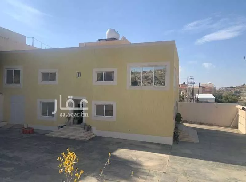 فيلا للبيع في شارع 31 الفاروق ، حي الفاروق ، النماص ، النماص 1 صورة