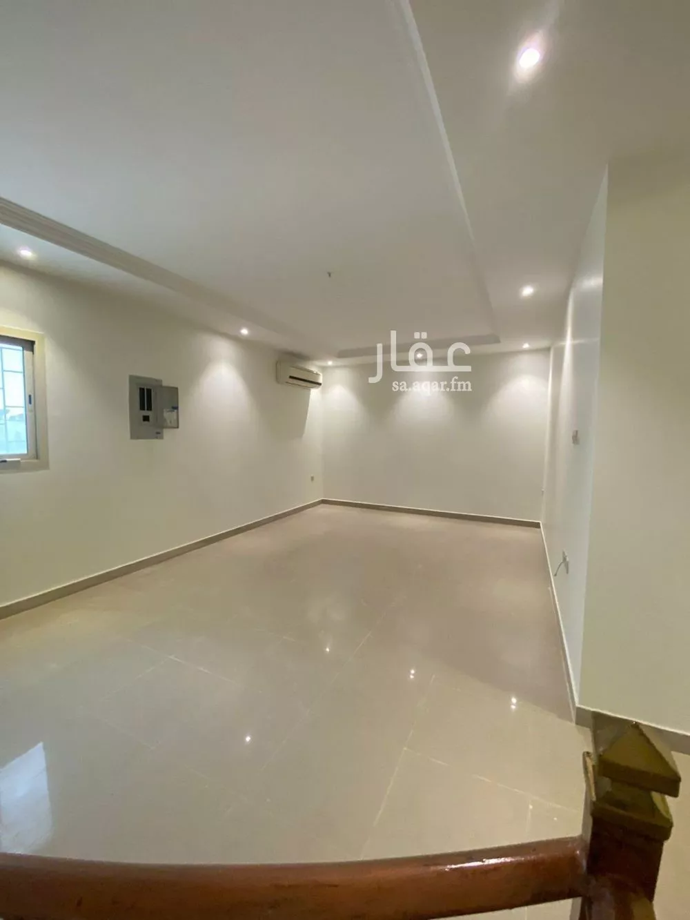 شقة للبيع في شارع الخلد, حي الدوحة الجنوبية, مدينة الظهران, المنطقة الشرقية 1 صورة