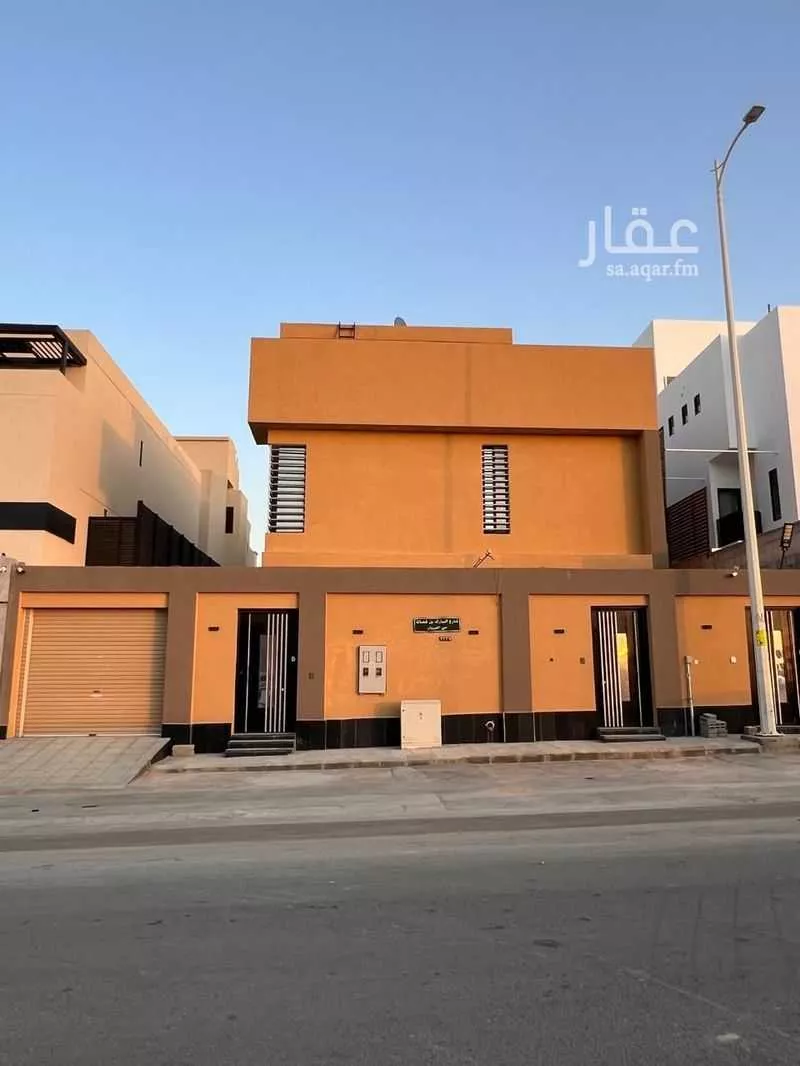 فيلا للبيع في شارع المبارك بن فضالة, حي القيروان, مدينة الرياض, منطقة الرياض 1 صورة