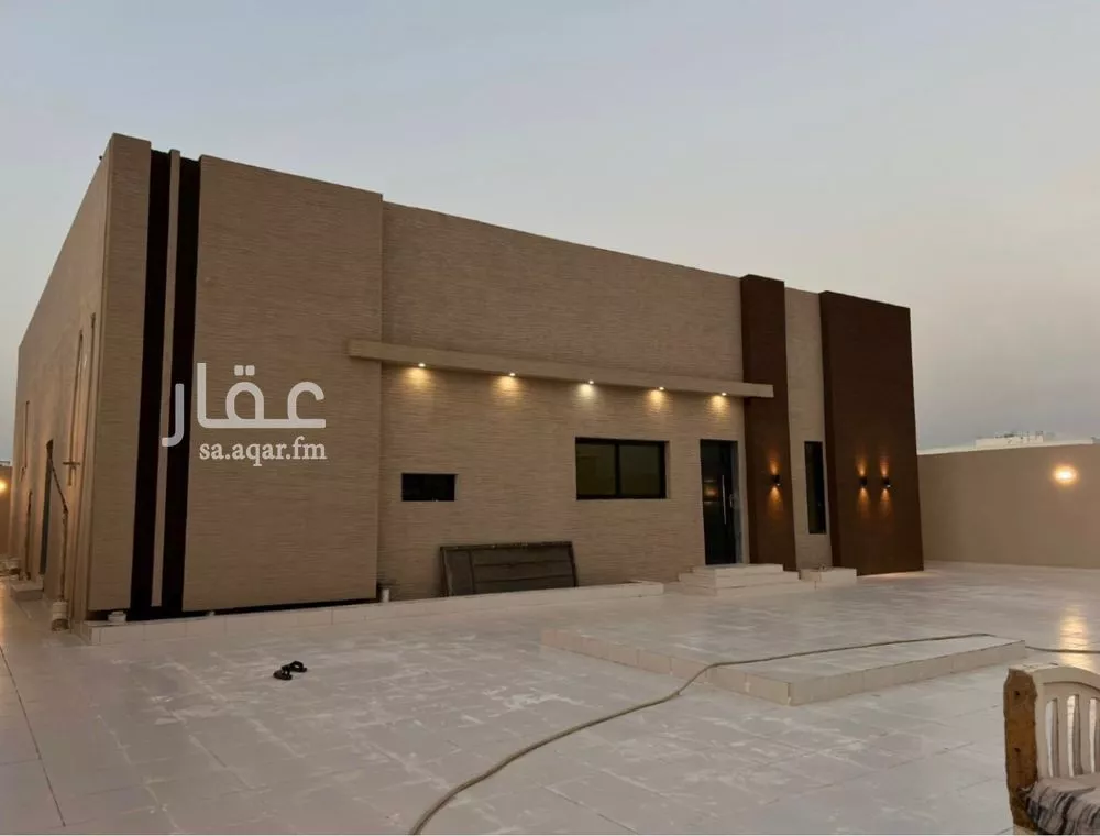 دور للبيع في مدينة أبو عريش - أبو عريش, منطقة جازان 1 صورة