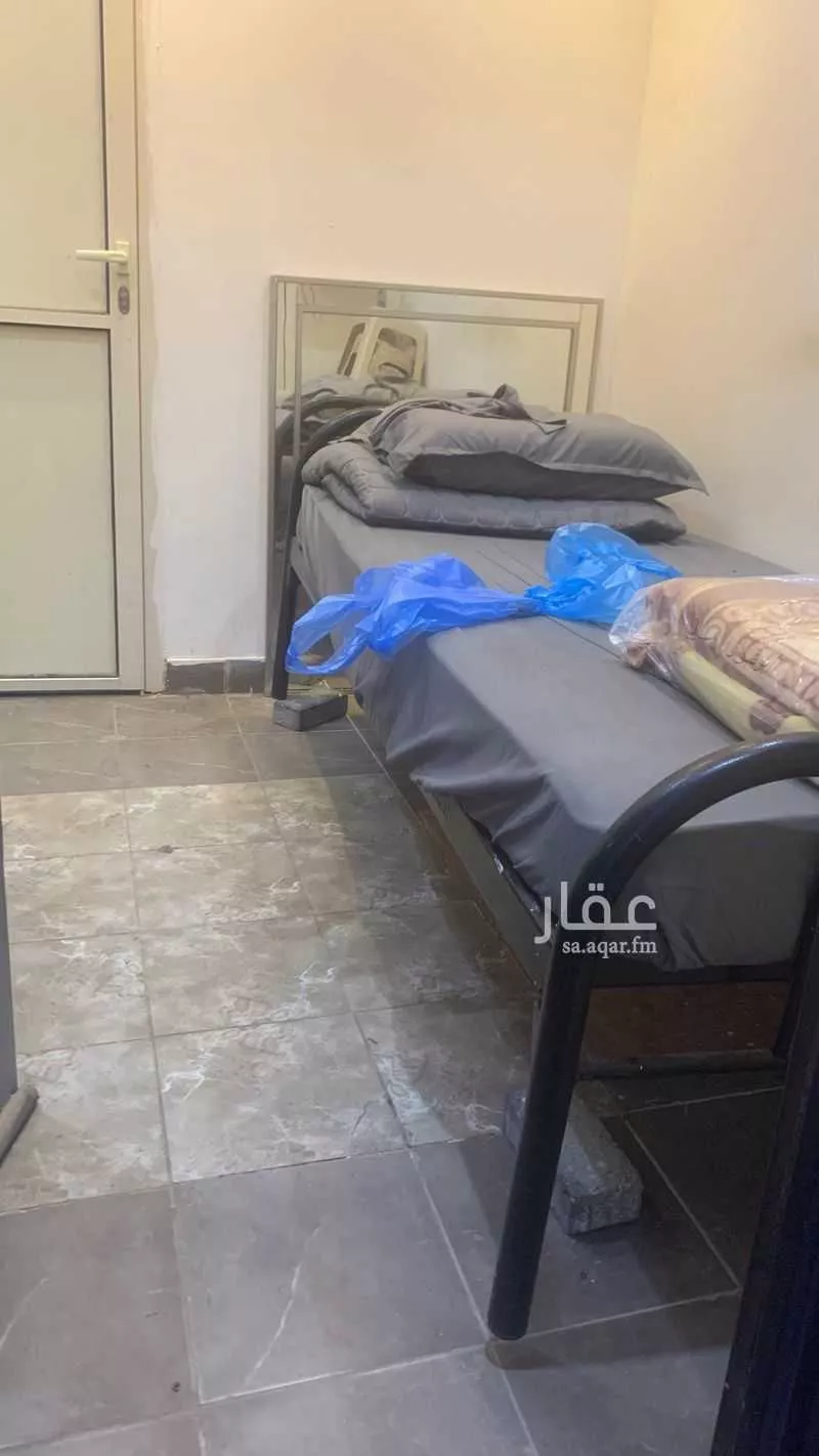 غرفة للإيجار في شارع رقم 349 ، حي الملقا ، الرياض ، منطقة الرياض 1 صورة