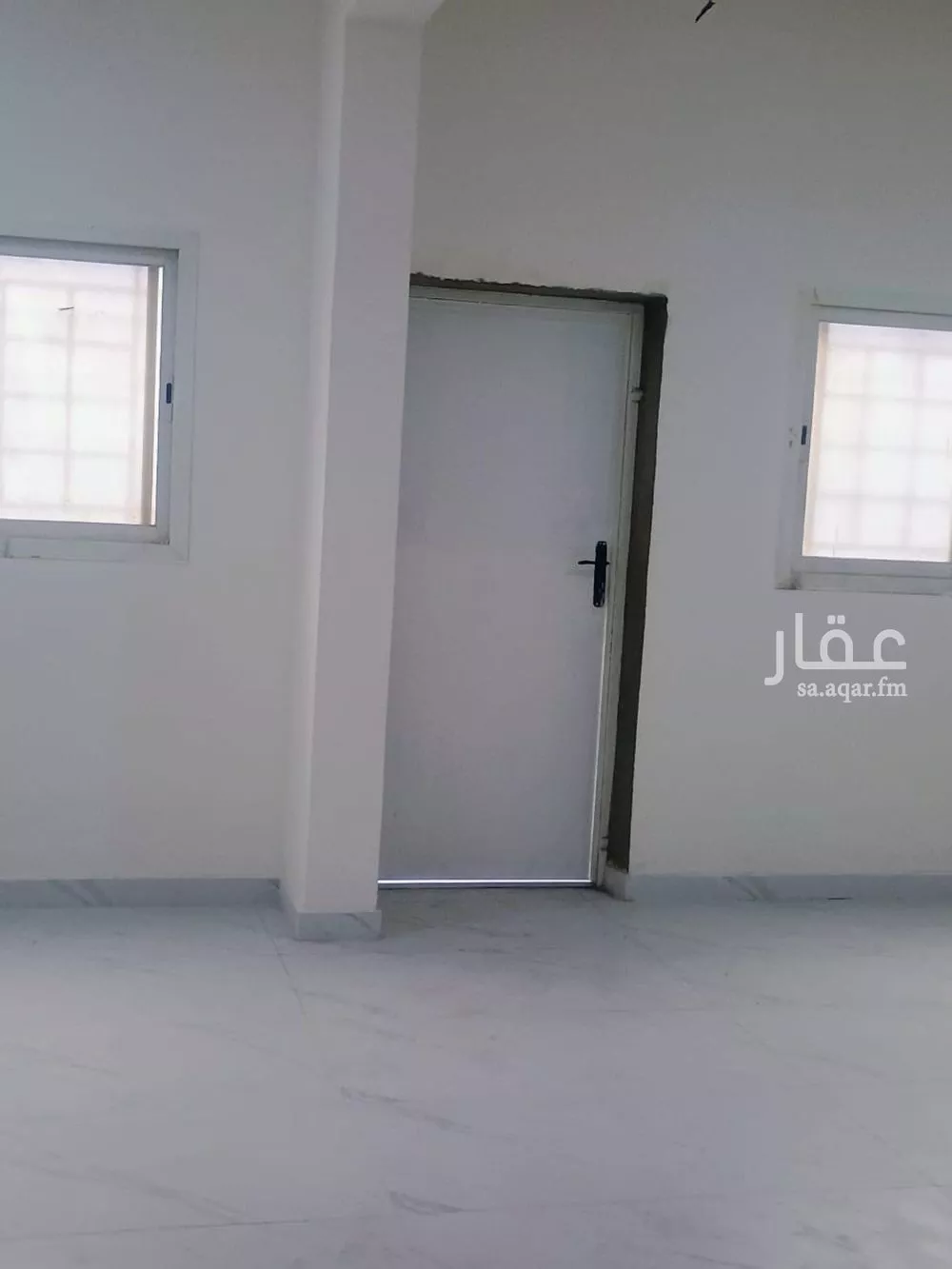مكتب تجاري للإيجار في شارع طريق عثمان بن عفان الفرعي, حي الإزدهار, مدينة الرياض, منطقة الرياض 1 صورة