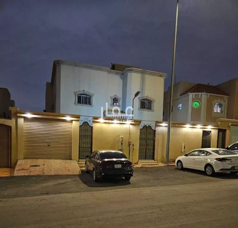 فيلا للبيع في شارع عبدالله بن سيف, حي العقيق, مدينة الرياض, منطقة الرياض 1 صورة