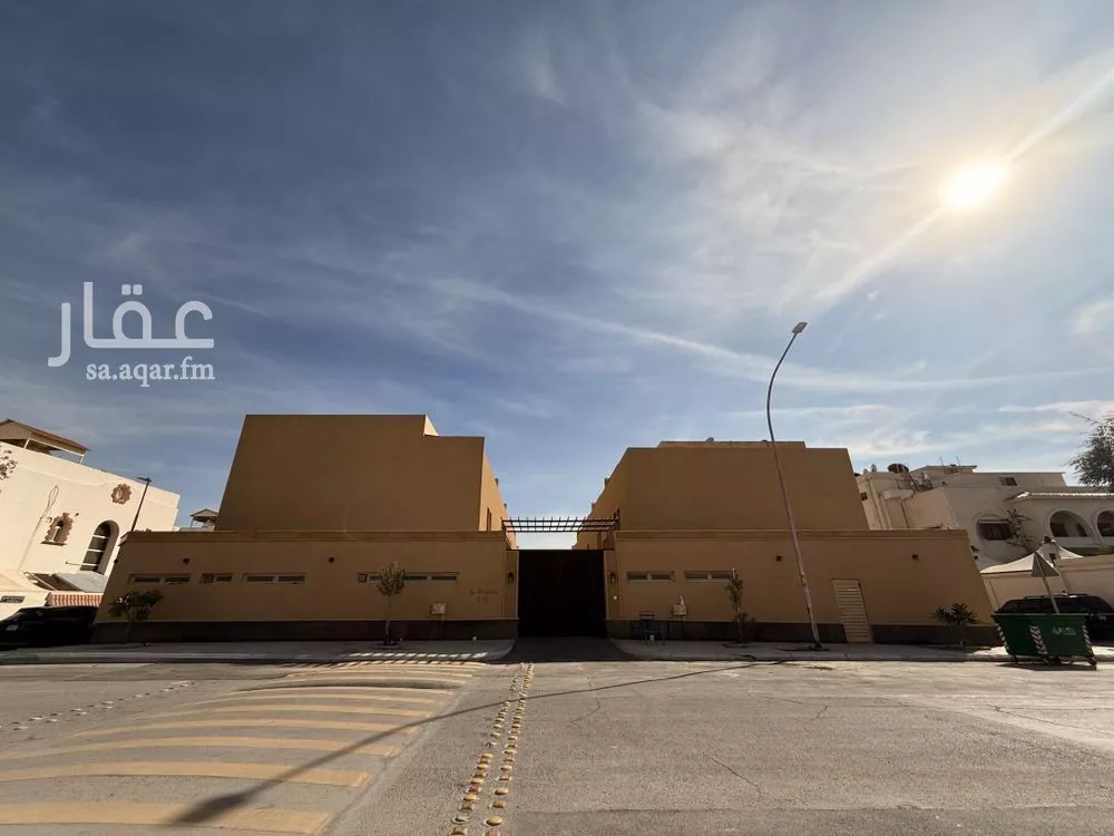 فيلا للإيجار في شارع عبدالرحمن الناصري, حي المؤتمرات, مدينة الرياض, منطقة الرياض 1 صورة