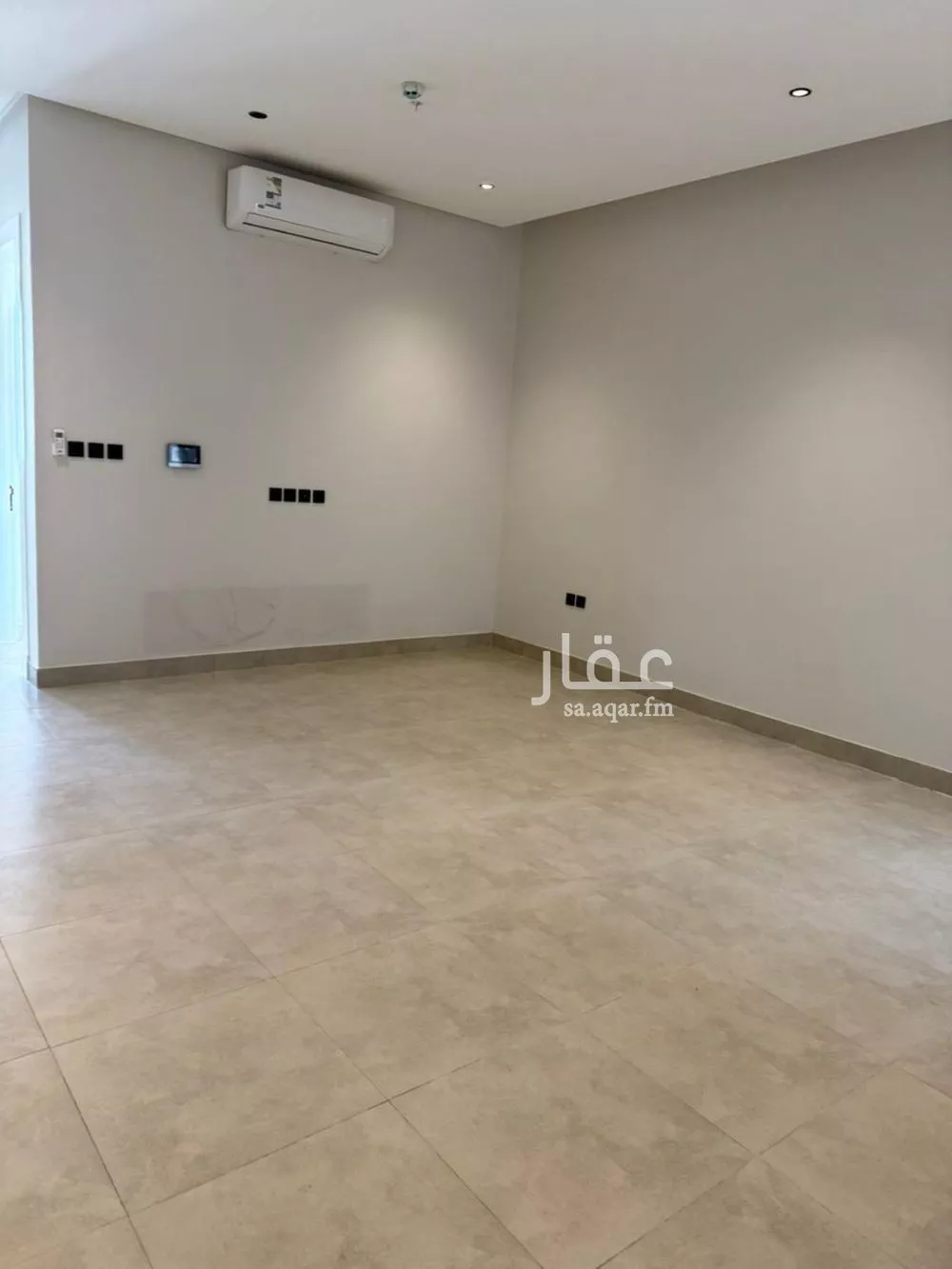 شقة للإيجار في شارع عبدالرحمن بن خميس, حي العارض, مدينة الرياض, منطقة الرياض 1 صورة