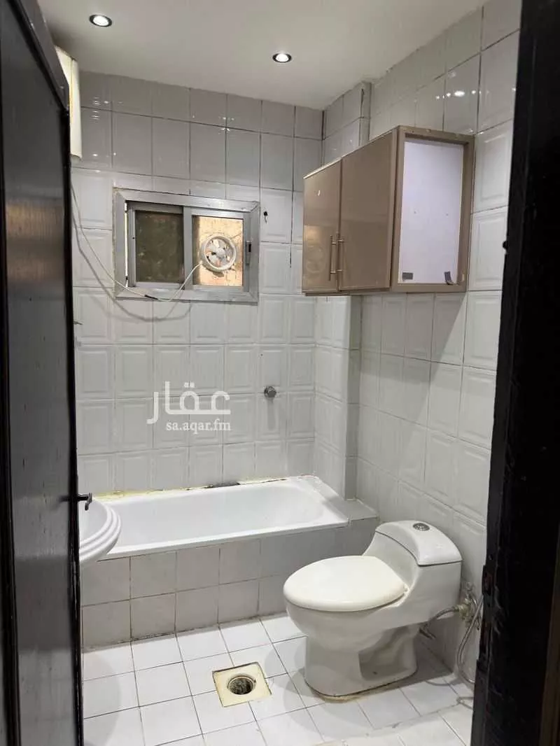 شقة للإيجار في شارع الصفوي, حي العليا, مدينة الرياض, منطقة الرياض 1 صورة