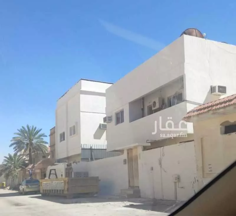 عمارة للبيع في شارع السعادات, حي العليا, مدينة الرياض, منطقة الرياض 1 صورة