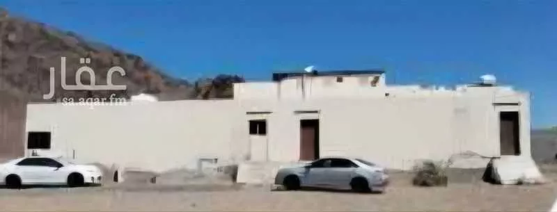 استراحة للبيع في شارع ابراهيم بن رافع الانصاري, حي النخيل, مدينة المدينه المنوره, منطقة المدينة المنورة 1 صورة