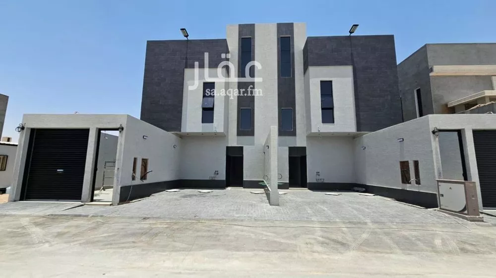 دور للبيع في شارع محمد بن بشر, حي العارض, مدينة الرياض, منطقة الرياض 1 صورة