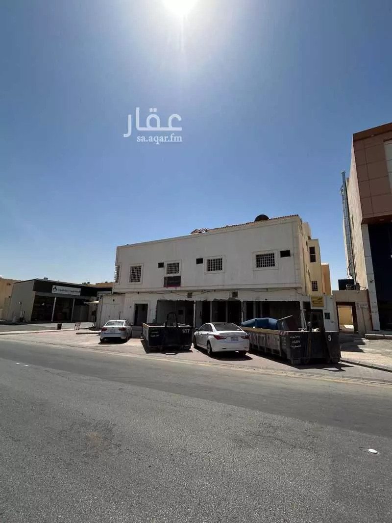 عمارة للبيع في شارع طريق ابن تيمية الفرعي, حي بدر, مدينة الرياض, منطقة الرياض 1 صورة