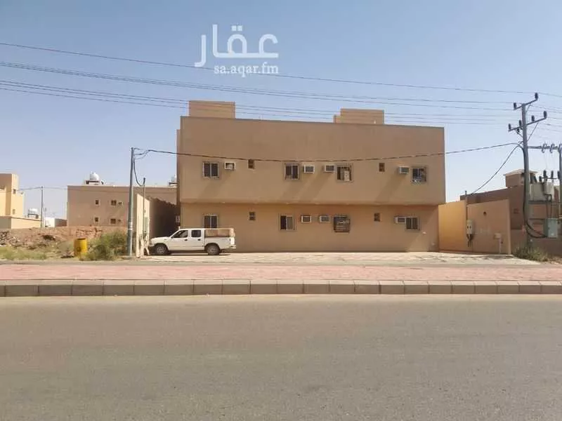 عمارة للبيع في شارع الطبري, حي الورود, مدينة شقراء, منطقة الرياض 1 صورة