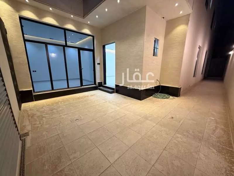 فيلا للإيجار في شارع الرواجي, حي السعادة, مدينة الرياض, منطقة الرياض 1 صورة
