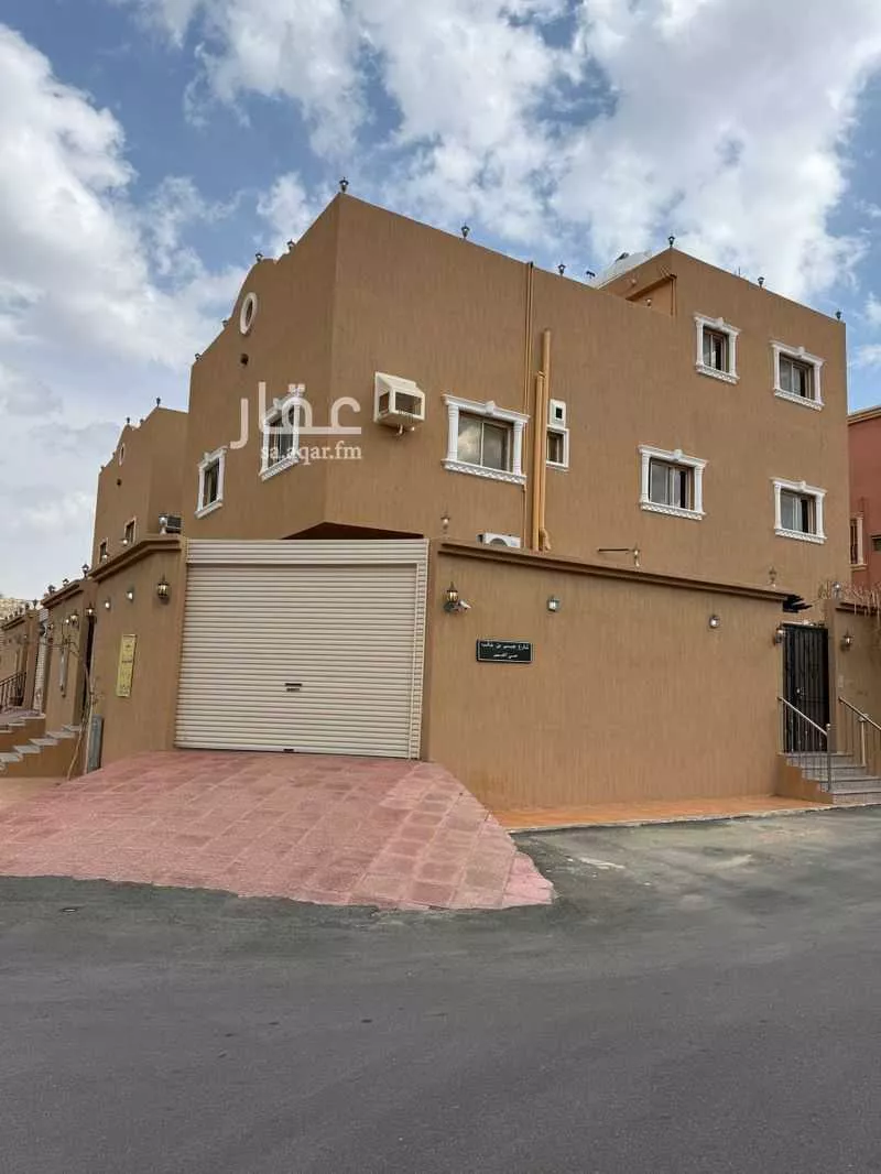 فيلا للبيع في شارع ابراهيم بن اسحاق, حي الغمير, مدينة امارة منطقة مكة المكرمة - الطائف, منطقة مكة المكرمة 1 صورة