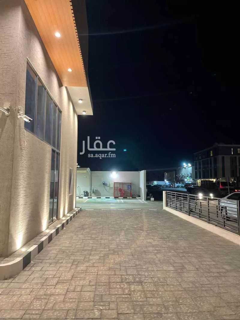 محل للإيجار في شارع الملك عبدالعزيز ابن عبدالرحمن سعود الفرعي, حي العارض, مدينة الرياض, منطقة الرياض 1 صورة