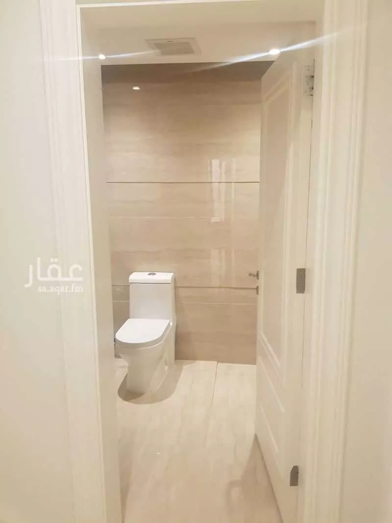شقة للإيجار في شارع الشيخ ناصر الوهيبي, حي الرائد, مدينة الرياض, منطقة الرياض 1 صورة