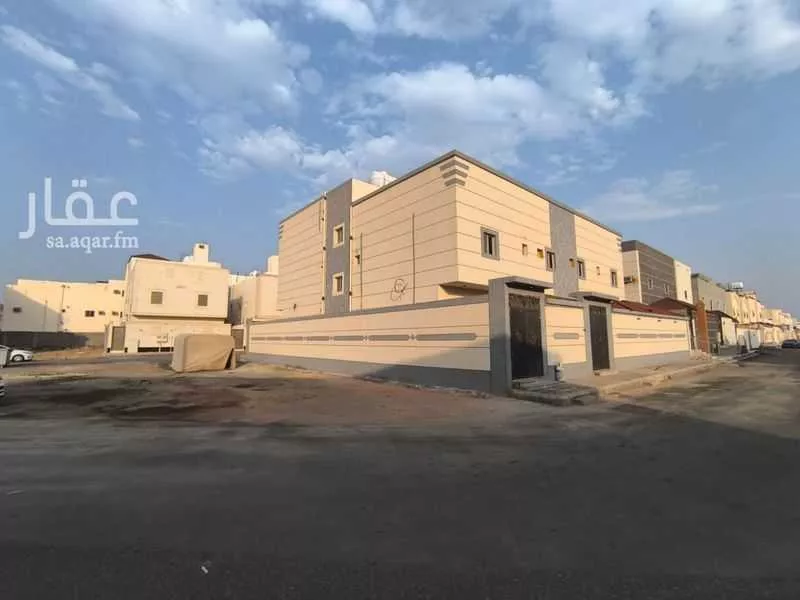 شقة للبيع في شارع الكامل, حي الملك فهد, مدينة المدينه المنوره, منطقة المدينة المنورة 1 صورة