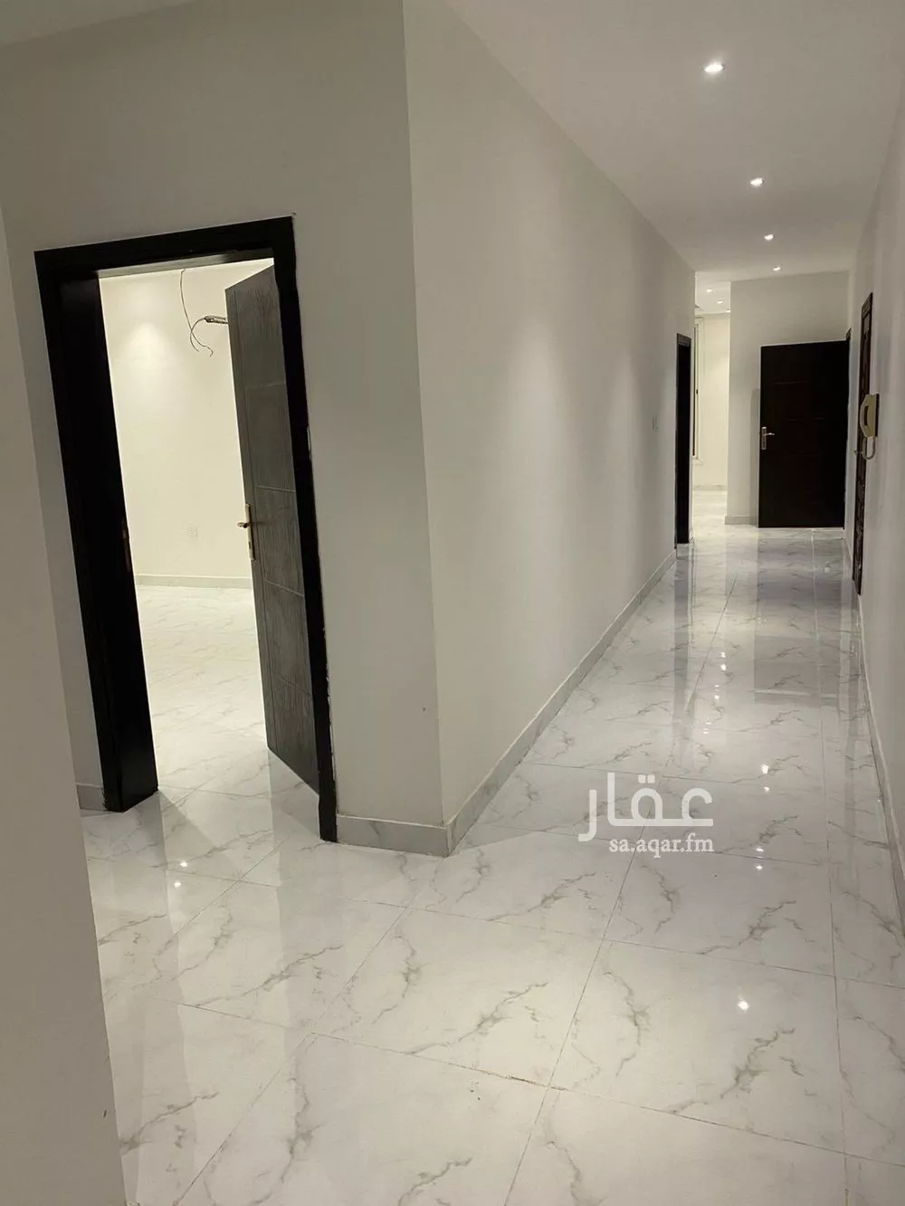 شقة للبيع في شارع عثمان عبدالله سراقه العدوي, حي أم حبلين الغربية, مدينة جدة, منطقة مكة المكرمة 1 صورة