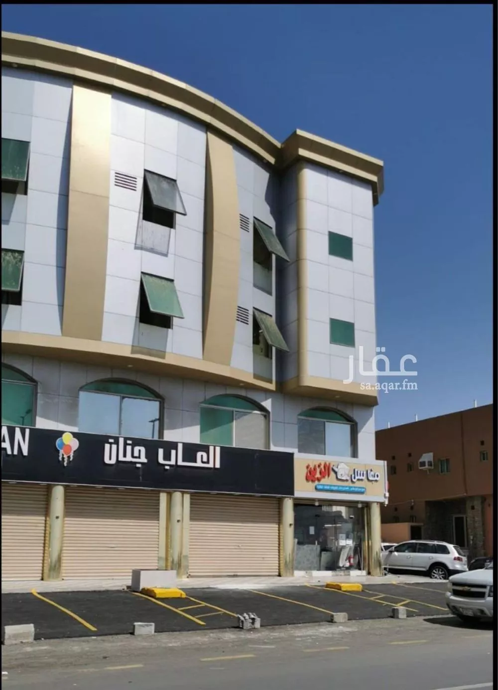 عمارة للبيع في شارع خالد بن خويلد الهذلي(رضي الله عنه), حي السنابل, مدينة جدة, منطقة مكة المكرمة 1 صورة