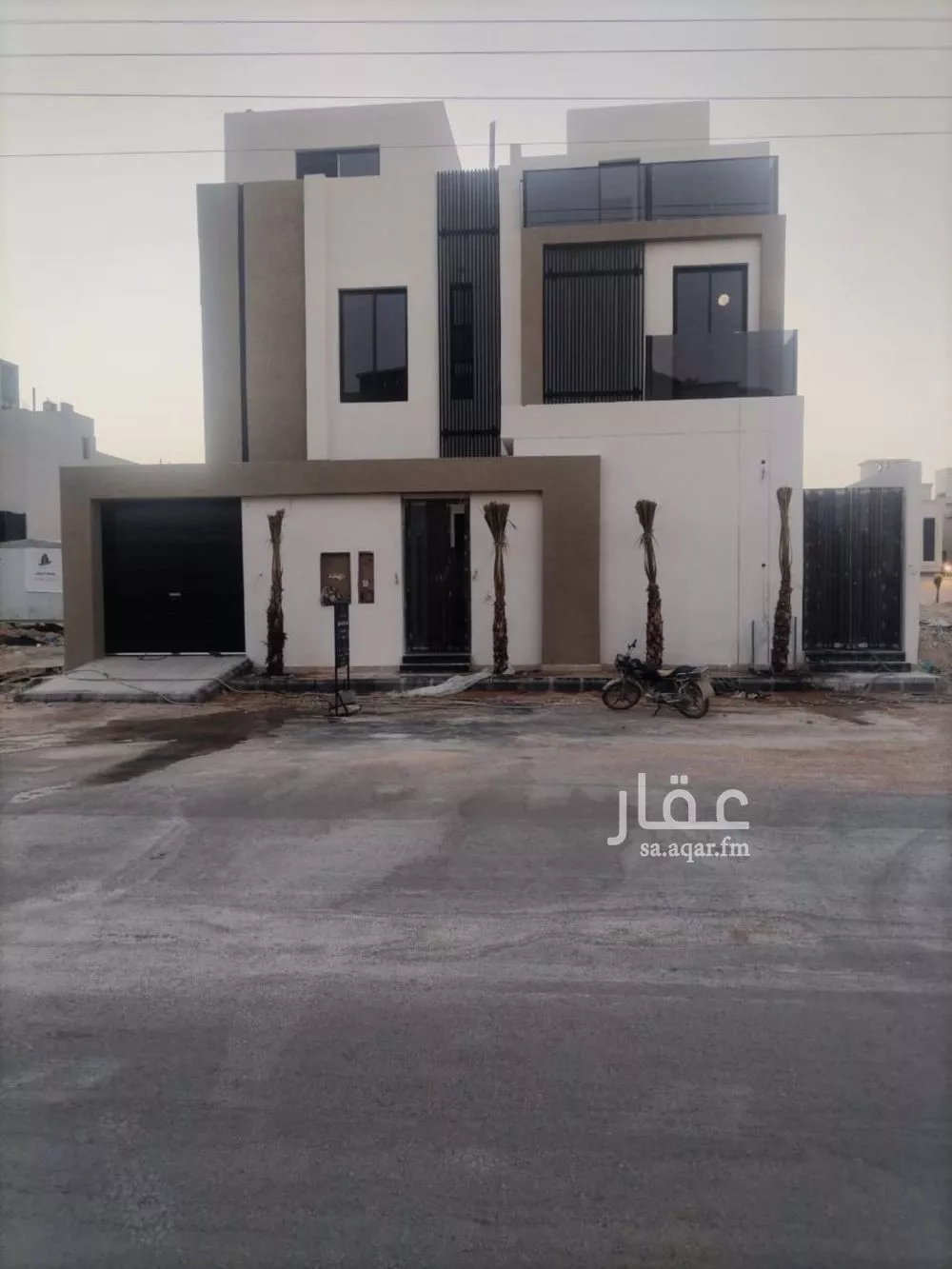دور للبيع في شارع حمزة العدوي, حي البيان, مدينة الرياض, منطقة الرياض 1 صورة
