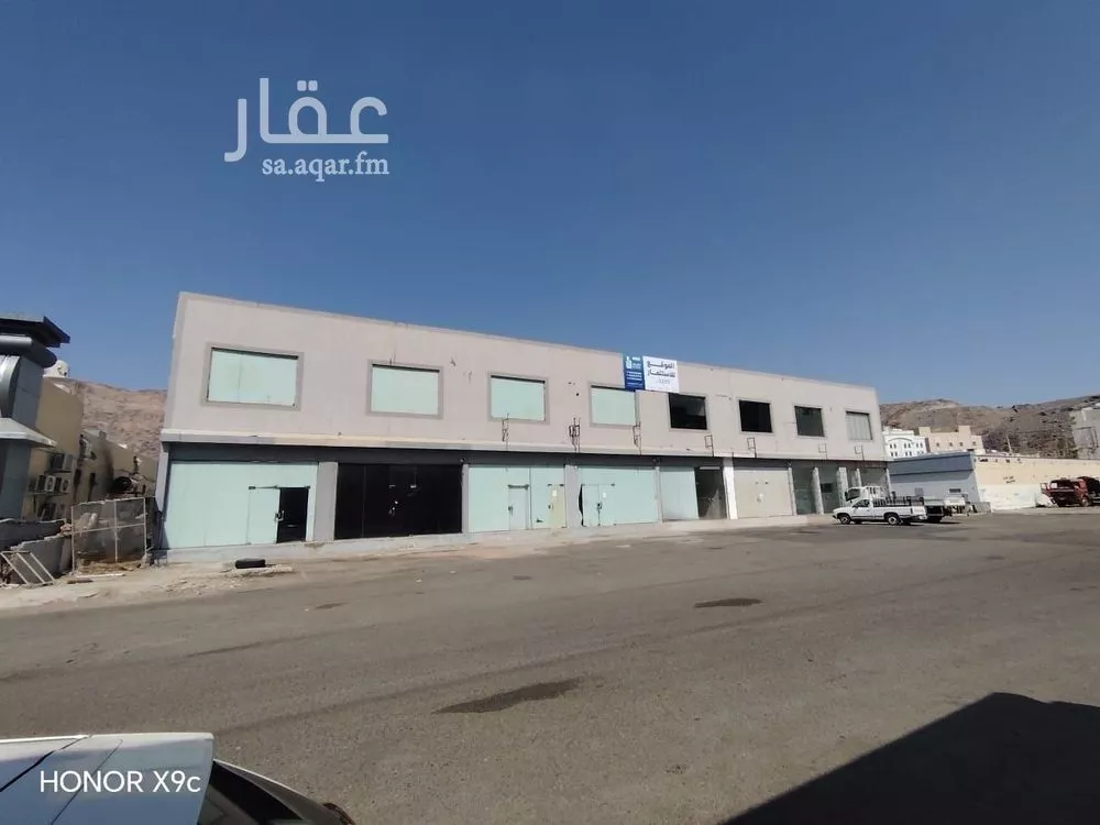 أرض للإيجار في شارع شارع حسين سرحان, حي جبل النور, مدينة مكة المكرمة, منطقة مكة المكرمة 1 صورة