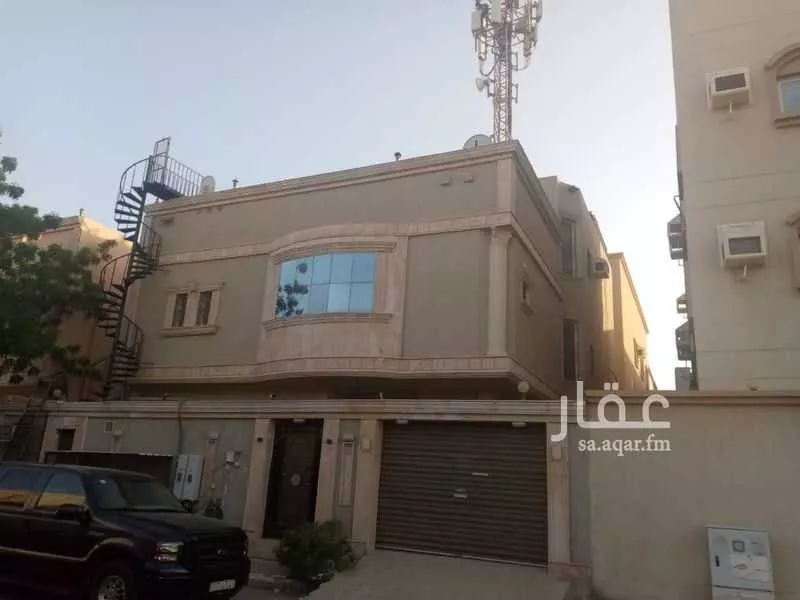 فيلا للبيع في شارع إبراهيم الخدري, حي الحمدانية, مدينة جدة, منطقة مكة المكرمة 1 صورة