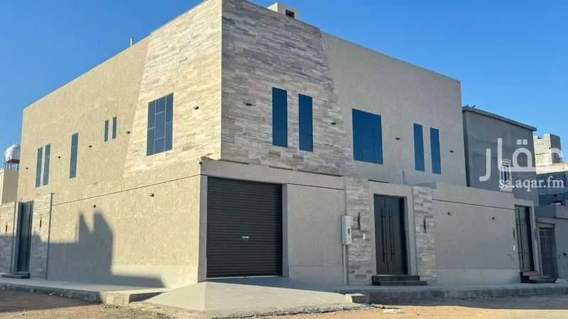 عمارة للبيع في شارع وادي البطان, حي وادي البطان, مدينة المدينه المنوره, منطقة المدينة المنورة 1 صورة