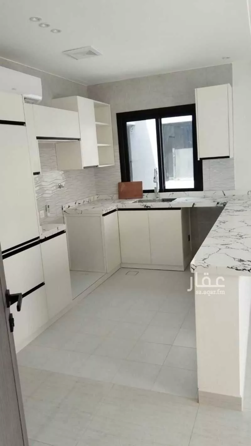 شقة للإيجار في شارع الأمير عبدالله بن محمد بن عبدالرحمن, حي الورود, مدينة الرياض, منطقة الرياض 1 صورة