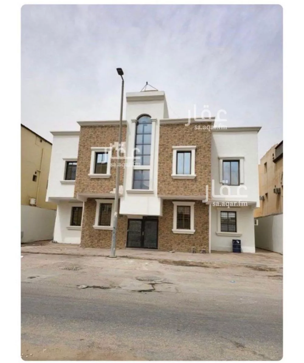 عمارة للإيجار في شارع ثابت الكوفي, حي المنار, مدينة الدمام, المنطقة الشرقية 1 صورة